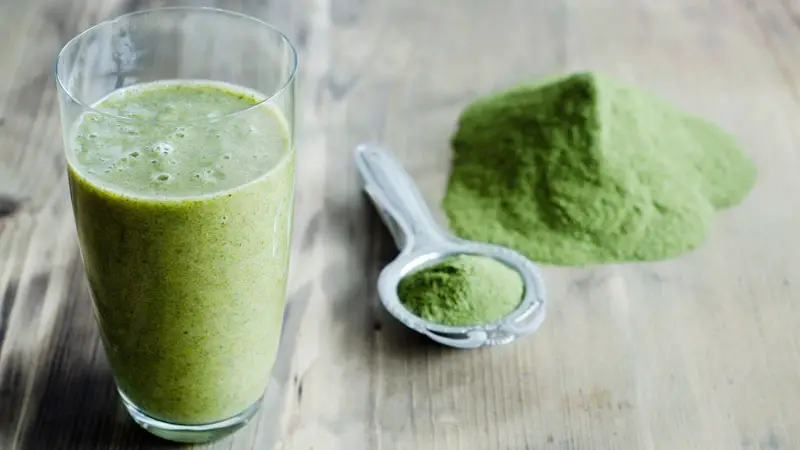 Mix Super Greens With Protein Powder