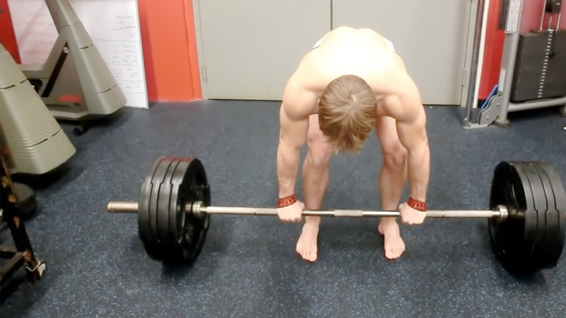 Is Deadlifting 405 impressive?