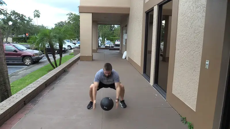 eight Medicine Ball For Russian Twists