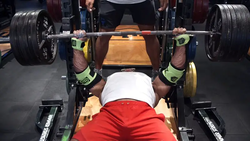Why Having Long Arms Is Bad For Bench Press